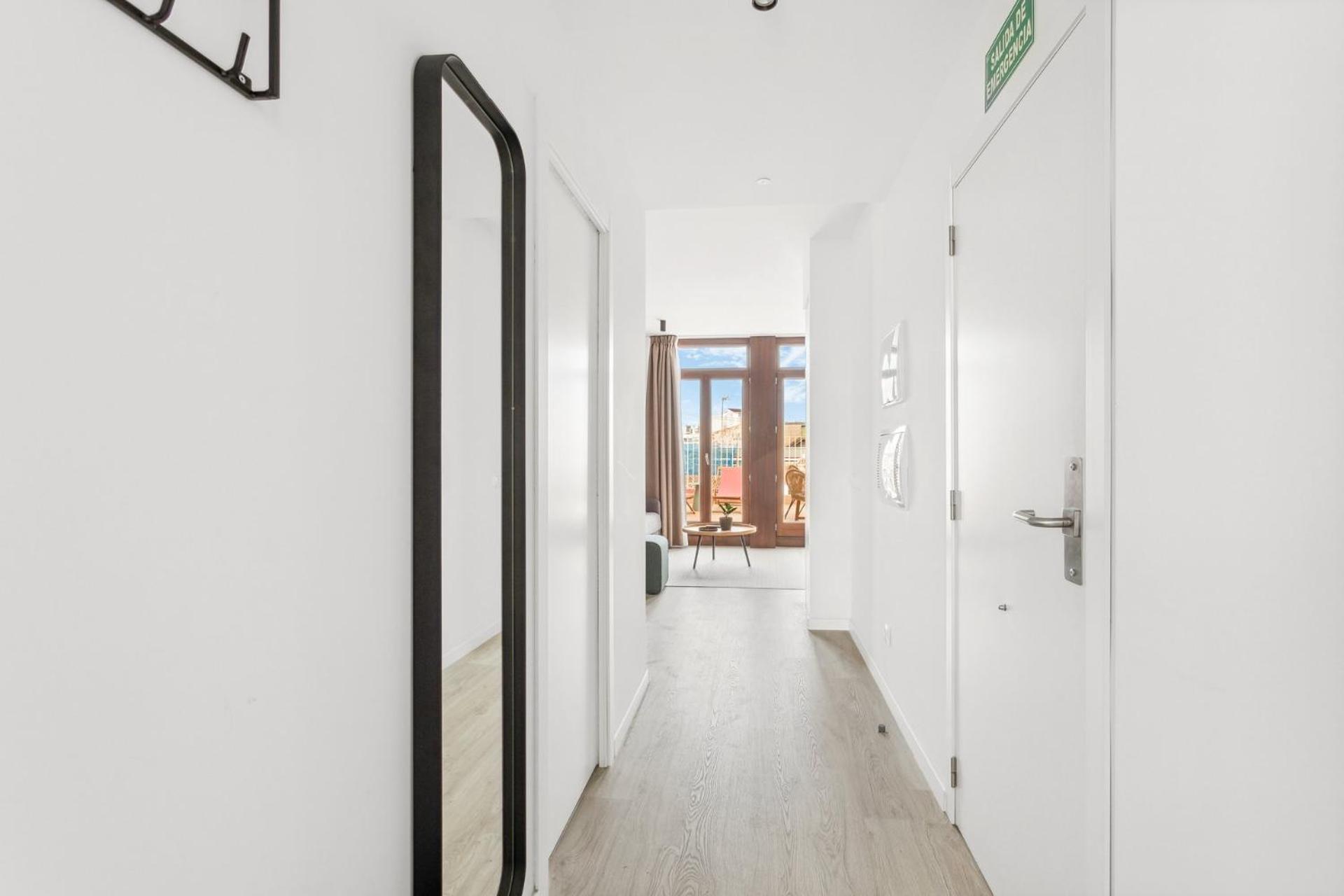 Limehome Valencia Calle De Cadiz Δωμάτιο φωτογραφία